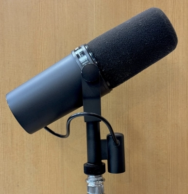 Shure - SM7B Dynamic Broadcast Mic
