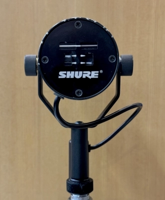 Shure - SM7B Dynamic Broadcast Mic 3