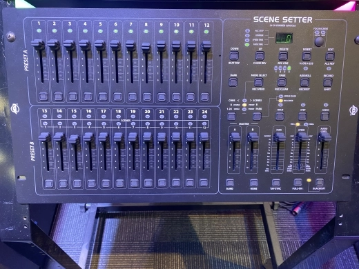 American DJ - SCENE SETTER