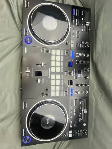 Pioneer DJ - DDJ-REV7