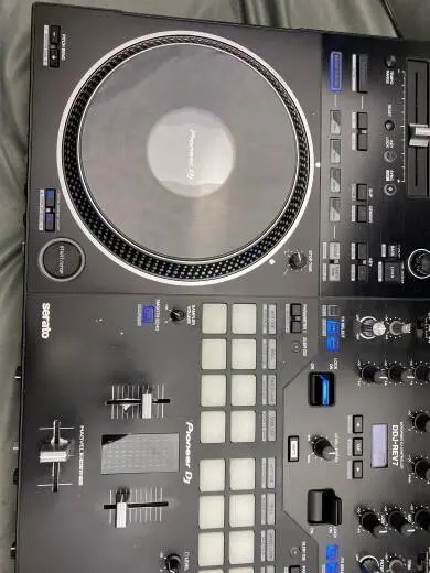 Pioneer DJ - DDJ-REV7 2
