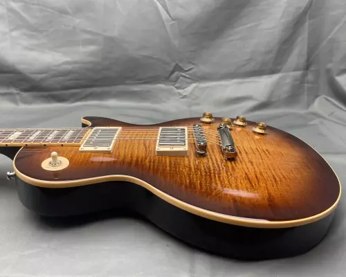 GIBSON LES PAUL STANDARD 2