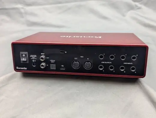 Focusrite - SCARLETT18I8MK3 2
