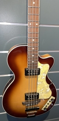 Hofner - Contemporary Club Bass 2