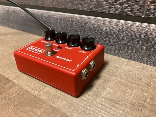 MXR 143 Vintage Limiter 4