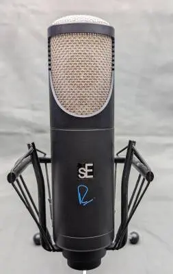 Store Special Product - sE Electronics - SE-RNT