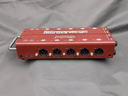 Radial - R800 8010 MPRESS PRESS-BOX, 2 MIC INPUT/LIMITER/8 OUT 2