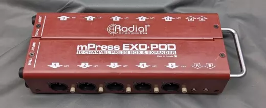 Radial - R800 8010 MPRESS PRESS-BOX, 2 MIC INPUT/LIMITER/8 OUT