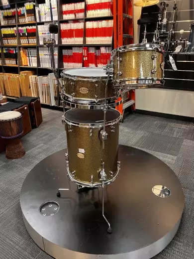 TRS 3 PIECE COCKTAIL DRUM KIT W/PEDAL