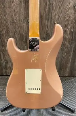 Fender Custom Shop - Limited Edition '59 Stratocaster HSS Relic, Rosewood Fingerboard - Shell Pink Metallic 2