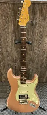 Fender Custom Shop - Limited Edition '59 Stratocaster HSS Relic, Rosewood Fingerboard - Shell Pink Metallic 2
