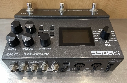 BOSS - RV-500 Reverb Pedal 2