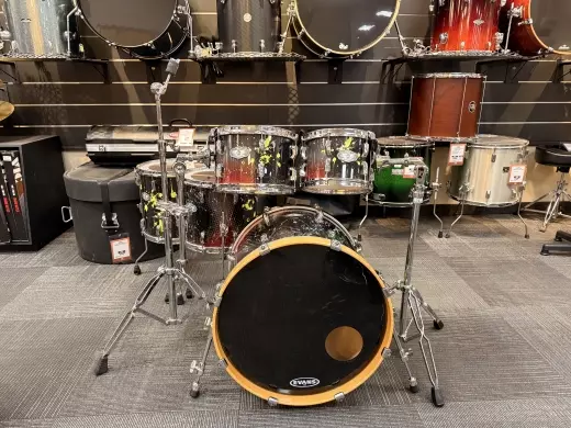 Pearl Vision Birch Distorted Graphic
