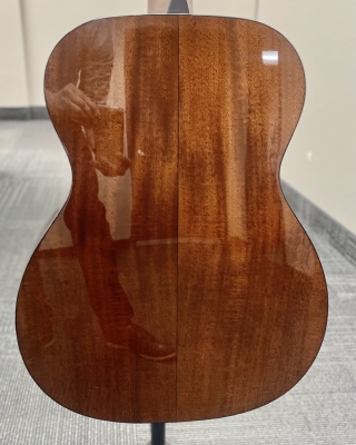 Martin 000-18 2014 2