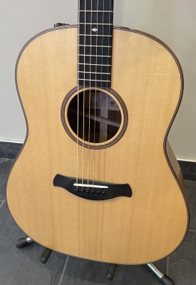 Taylor Guitars - 717E B.E. 3