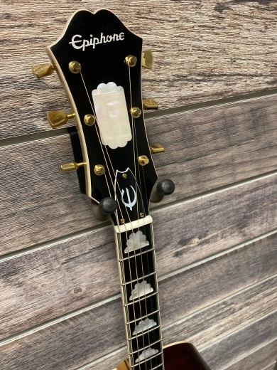 Epiphone Masterbilt Excellente 6