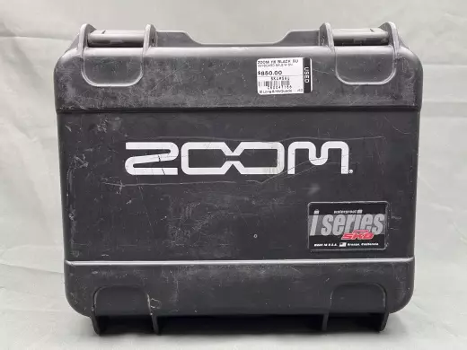 Zoom H6 Handy Recorder with case and accessories 8