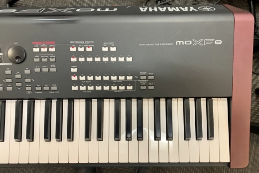 Gear Hunter | Yamaha - MOXF8 Synth / Workstation