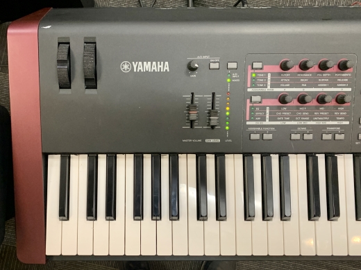 Gear Hunter | Yamaha - MOXF8 Synth / Workstation