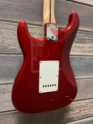 Squier - Standard Strat 3