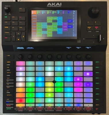 Akai - FORCE Standalone Music Production System