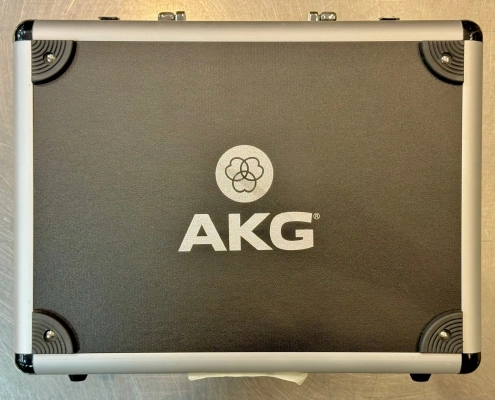 AKG - C214 AKG Condenser Mic 2
