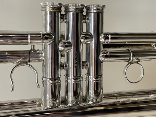 Getzen 3051S Custom Series Bb Trumpet 3