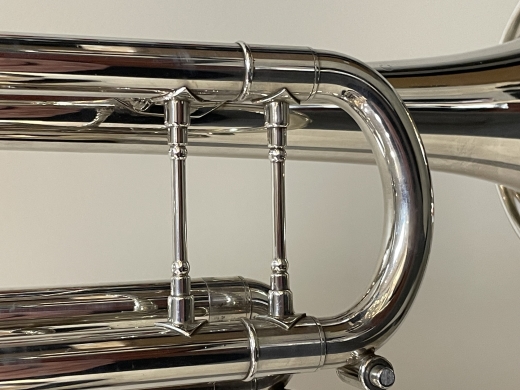 Getzen 3051S Custom Series Bb Trumpet 4