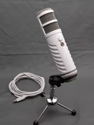 RODE - PODCASTER DYNMIC USB MICROPHONE
