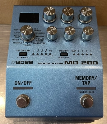 BOSS - MD-200