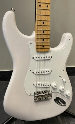 Fender - American Original '50s Stratocaster, Maple Fingerboard - White Blonde 3