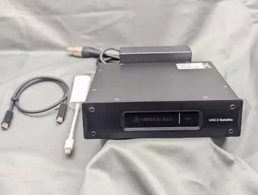Universal Audio - UA-TBSATQ-C TBOLT SATELLITE QUAD CORE 2