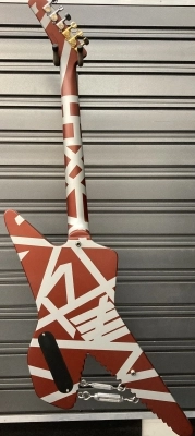 EVH - SHARK GUITAR 2