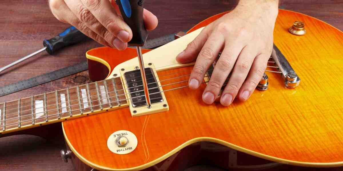 Explaining the Types of Guitar Pickups Explaining the Types of Guitar Pickups Image