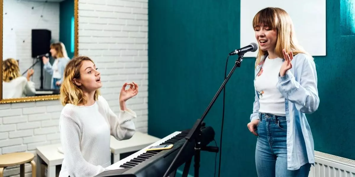 Why You Should Take Singing Lessons Image