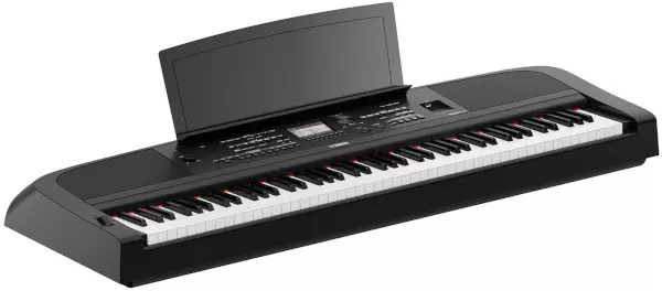 Yamaha DGX670 88-Key Digital Piano