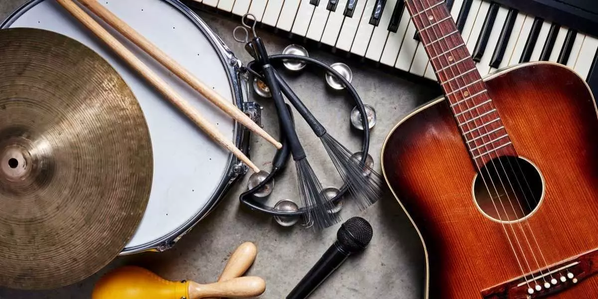 Guitarist Gift Guide: The Essentials Image