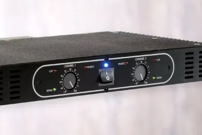 Power &amp; Install Amplifiers