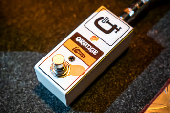 Sort By PEDALS & ACCESSORIES